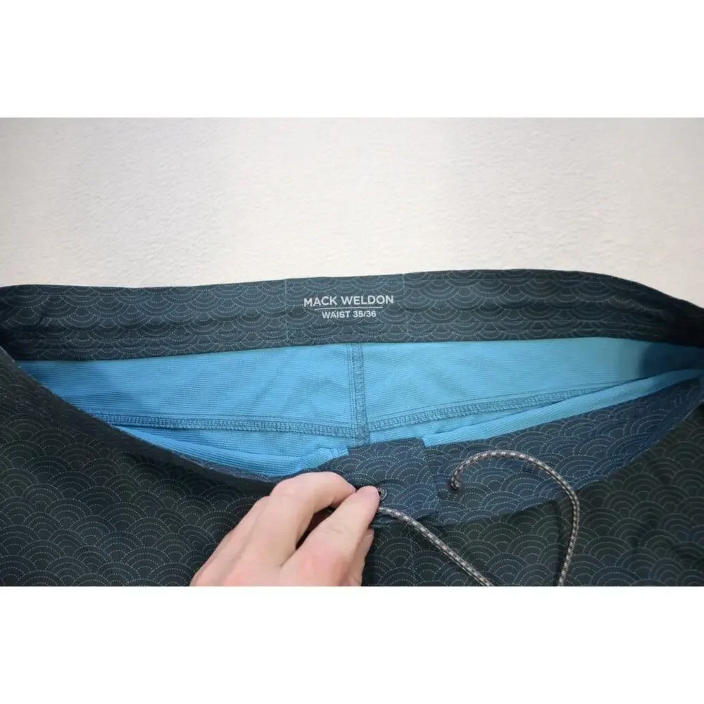 Mack Weldon Hybrid Stretch Board Shorts Geo Cargo Athletic Water Swim Mens Sz 36